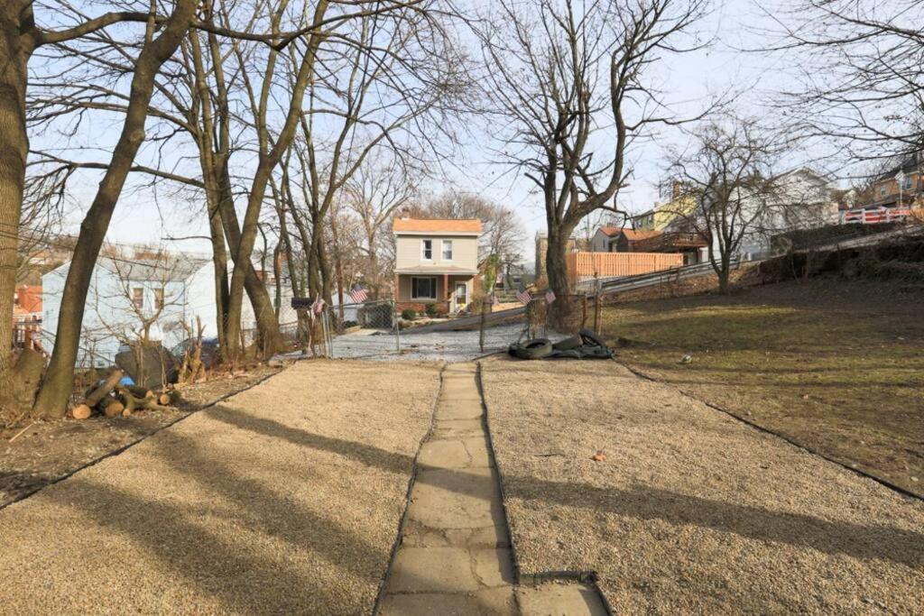 Cozy & Comfy Cottage In The City - W Parking Pittsburgh Exterior foto